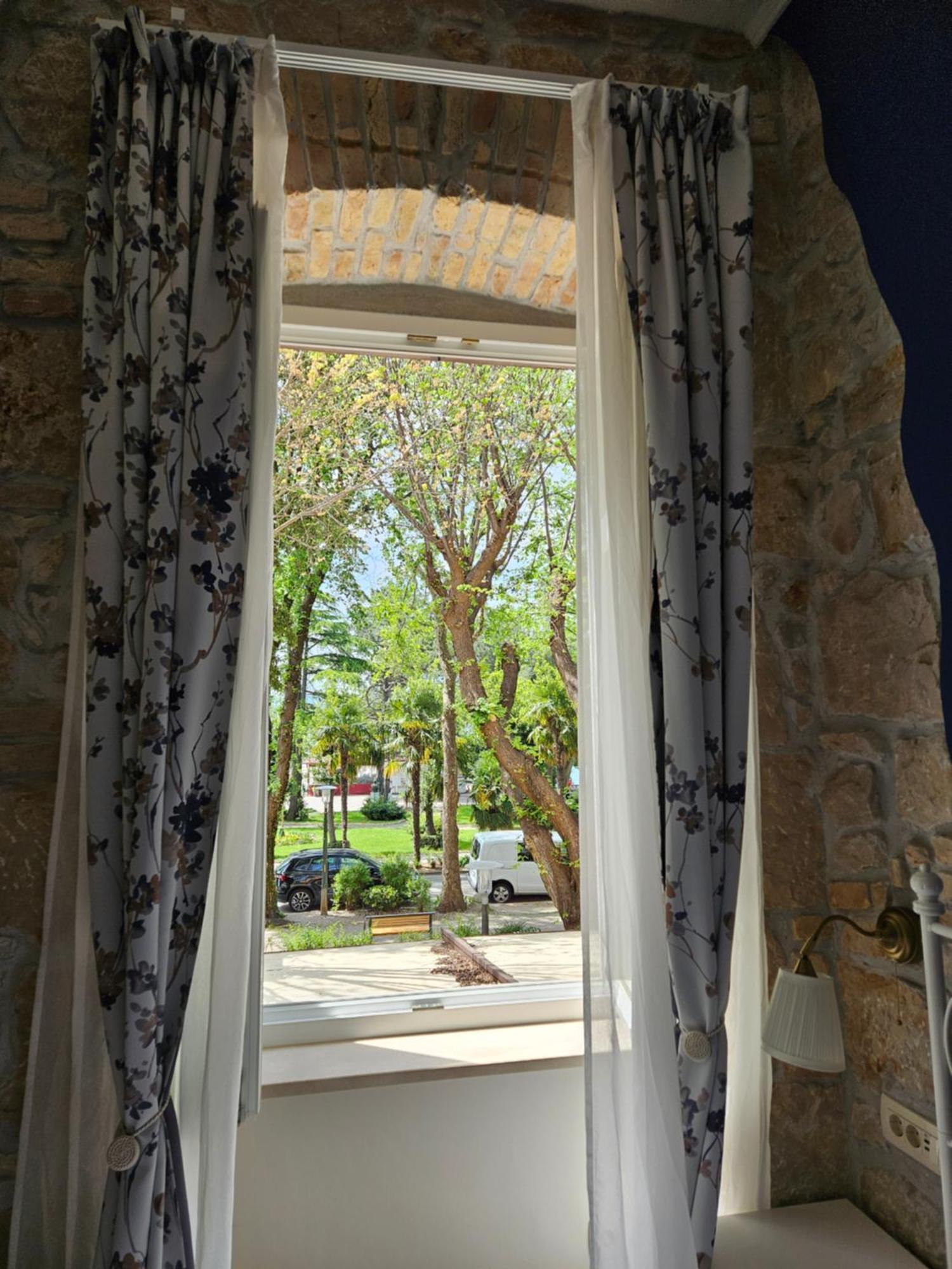 Photel Apartments Crikvenica Exterior foto